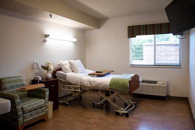 patient room at Monument Health Canyon Rim