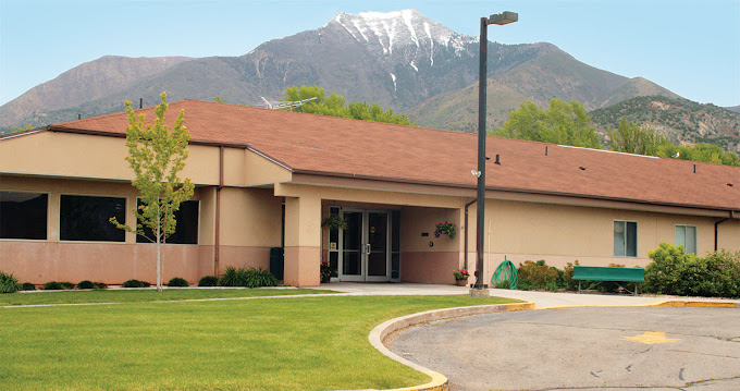 exterior entrance of Monument Health Nephi